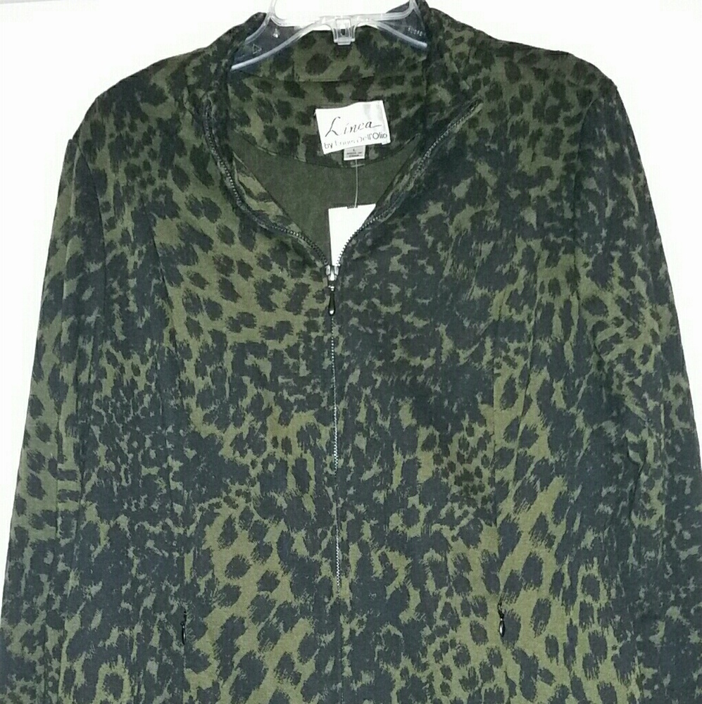 Linea Long Sleeved Jacket